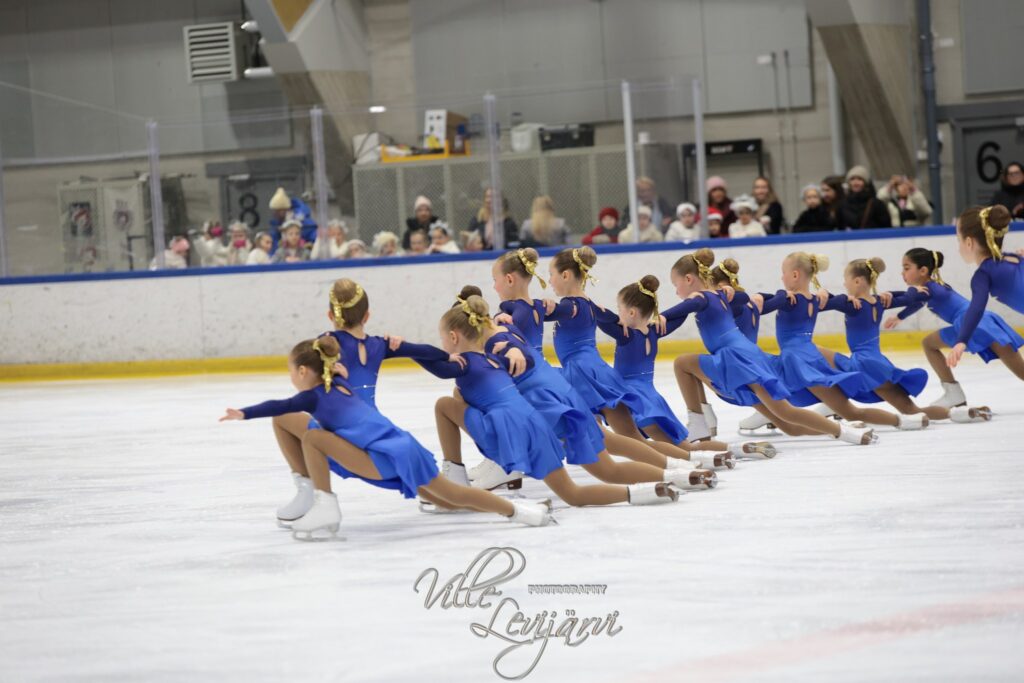 Ihana Minisparkles hienossa sisiliskoliuussa kaudella 2024-25