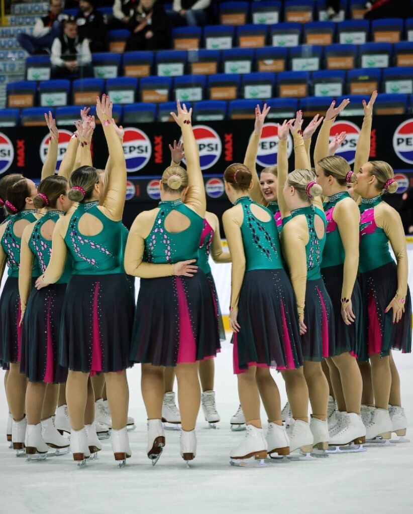 Onnistumisen iloa Jääleideillä 2024-25